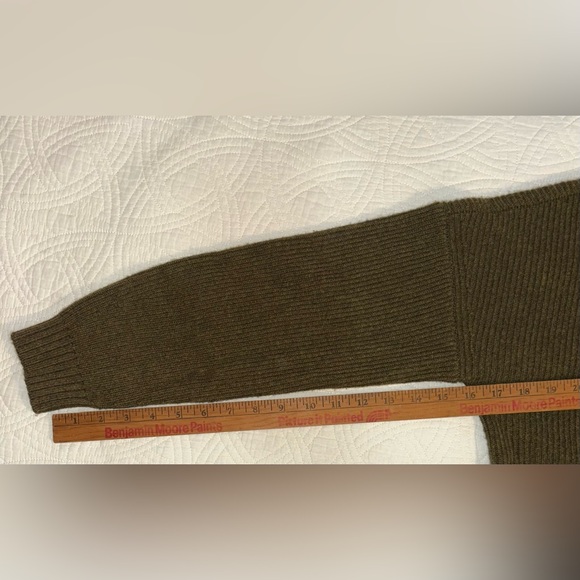 Garnet Hill Cashmere Quarter Zip Forest Green Medium - Picture 7 of 10